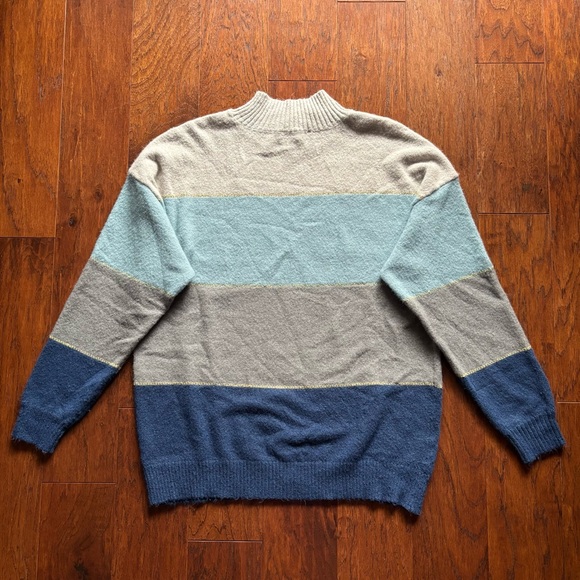 Halston Heritage Women's Striped Color Block Turtleneck Sweater | Size M - Picture 5 of 10